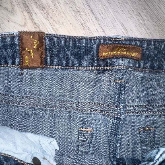 💝Wrangler Aura for Women Midi Denim Skirt Back Slit Size 6 x 32 - Picture 8 of 10